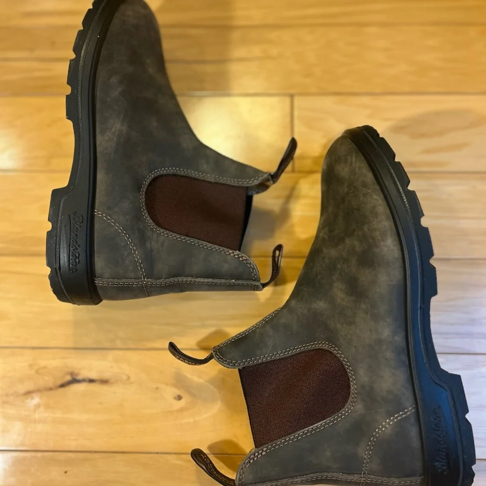 Blundstone Men's CLASSIC  Brown Leather Chelsea Boots - Picture 10 of 15